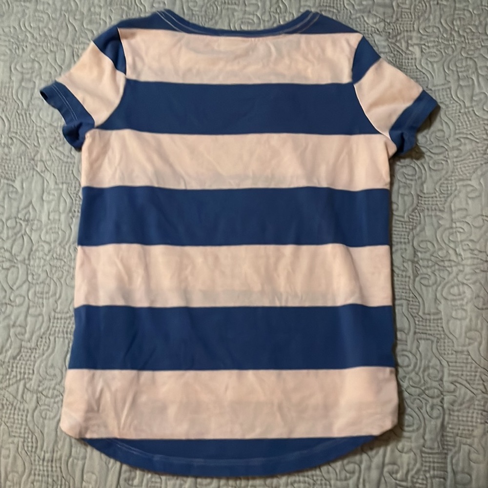 Old Navy girls 3 assorted t shirts size M (8). - Picture 6 of 10